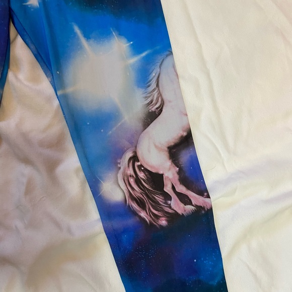 Unicorn Leggings Size L - Picture 3 of 8